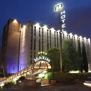 4* فندق فندق Maxim
